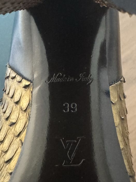 Cizme Louis Vuitton