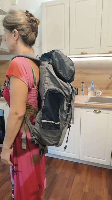 Rucsac Trekking, turistic – Ideală pentru bagaj de mână, stare excelentă