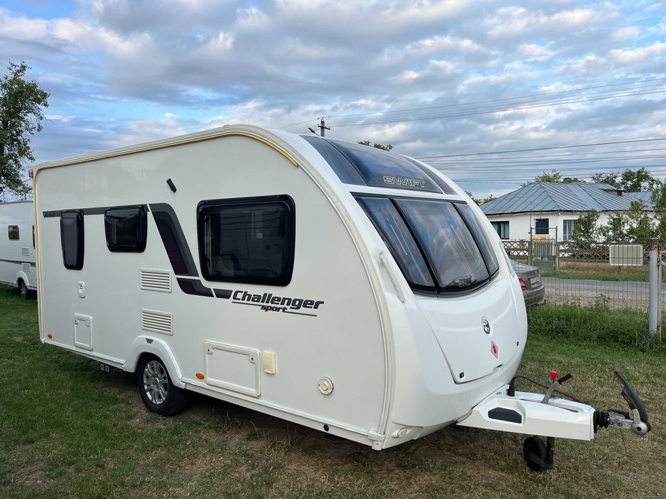 Rulota Swift Challenger Sport 2013, 3 locuri Centrala Truma, Alko ATC, Baie mare spate, Cabins dus plastica, Acumulator, stare excelenta