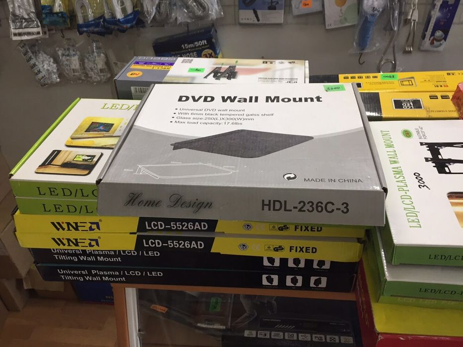 Кронштейн и полки