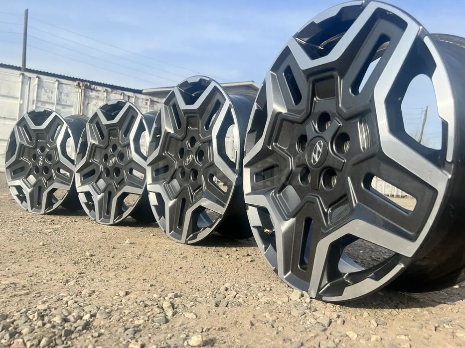 Продам диски на санта фе 2023 размер 19
