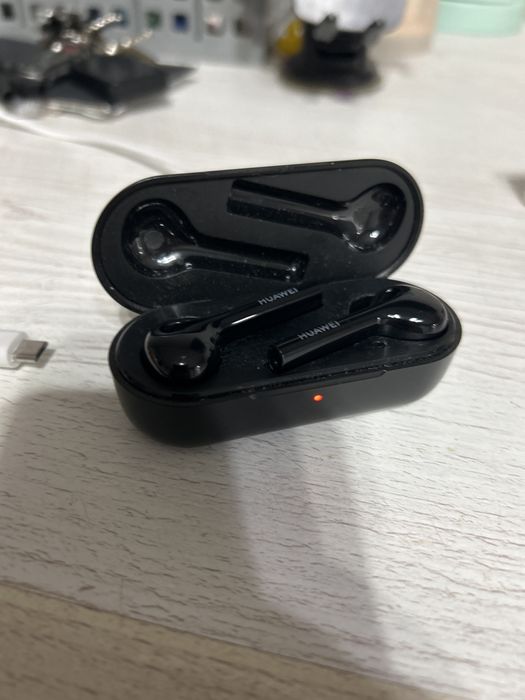 Наушники HUAWEI блютуз