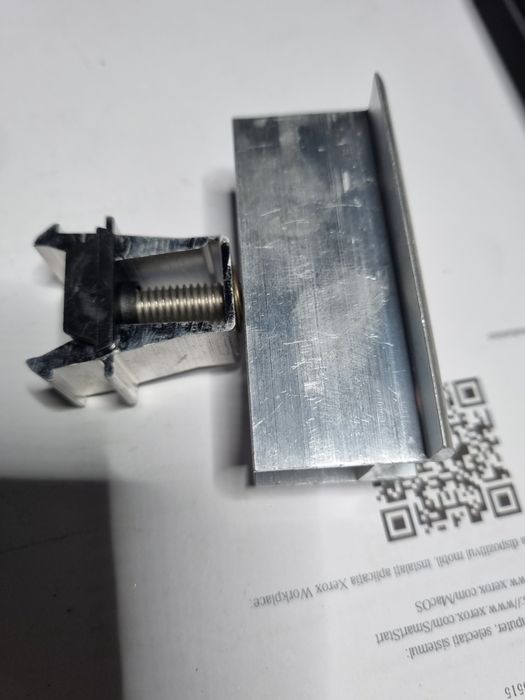 Bride panouri fotovoltaice