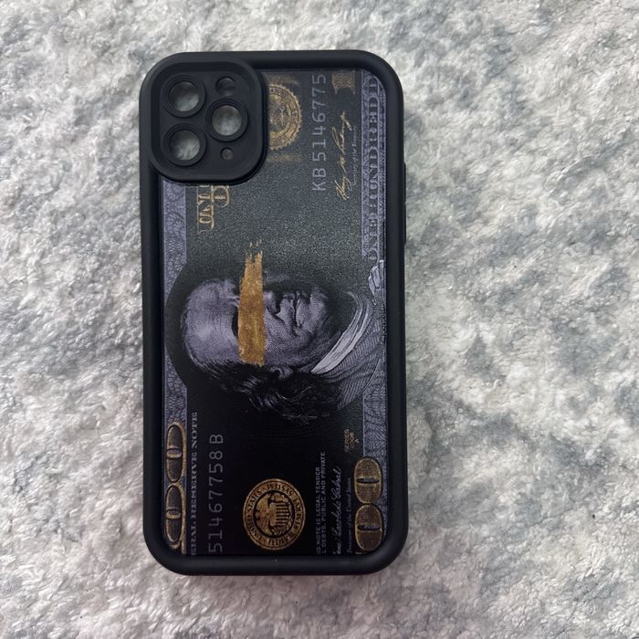 Чехлы на разные айфон телефоны