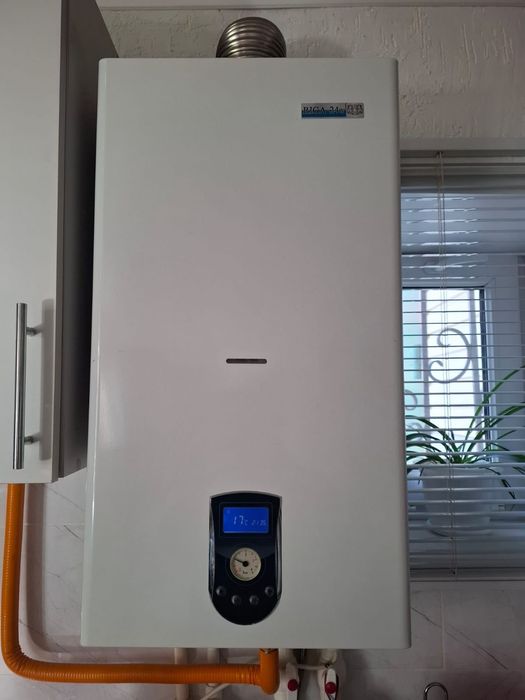 Продам газовый котел