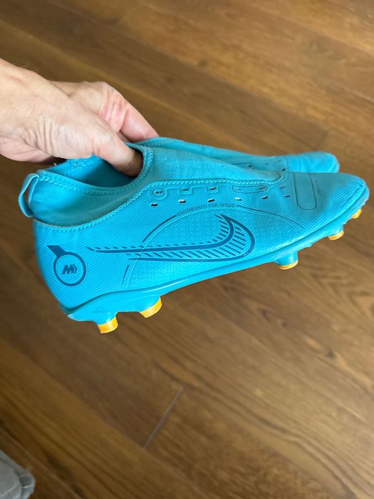 NIKE футболни обувки SUPERFLY 8 CLUB FG/ MG