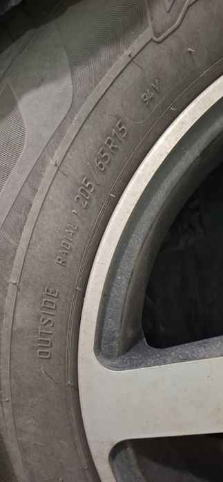205/65/15 летние шины с дисками