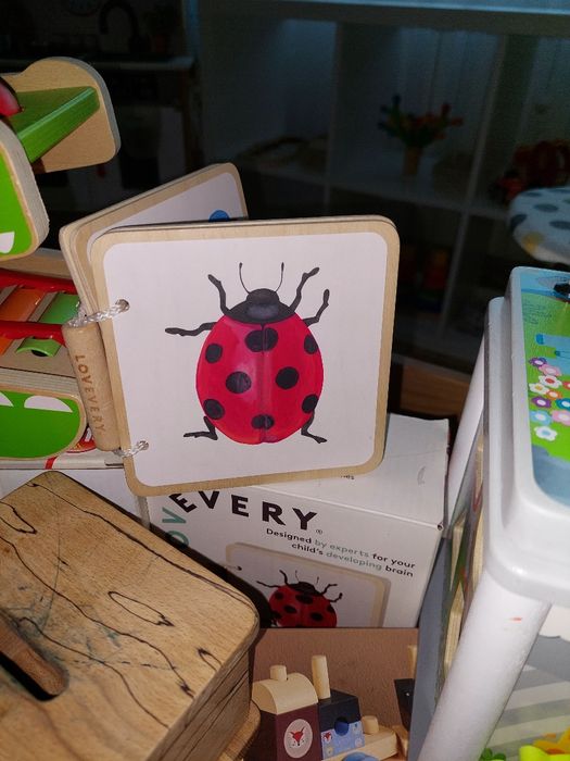 Монтесори играчки