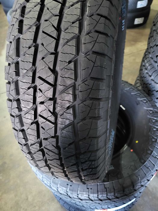 Vand anvelope noi all season, all terrain 215/75 R15 Roadx M+S