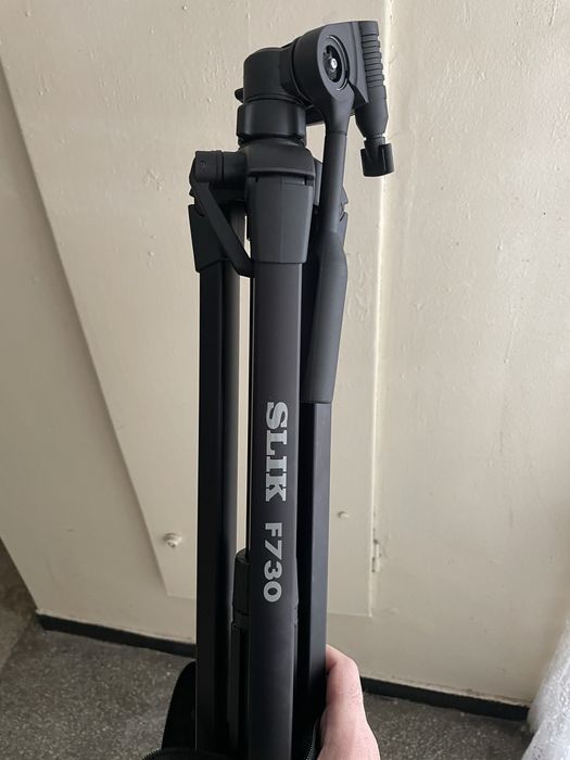 Trepied Slik F730