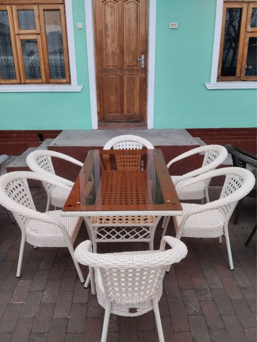 Turetskiy va tuqima stol stullar siz xoxlagan rangda va kurinishda