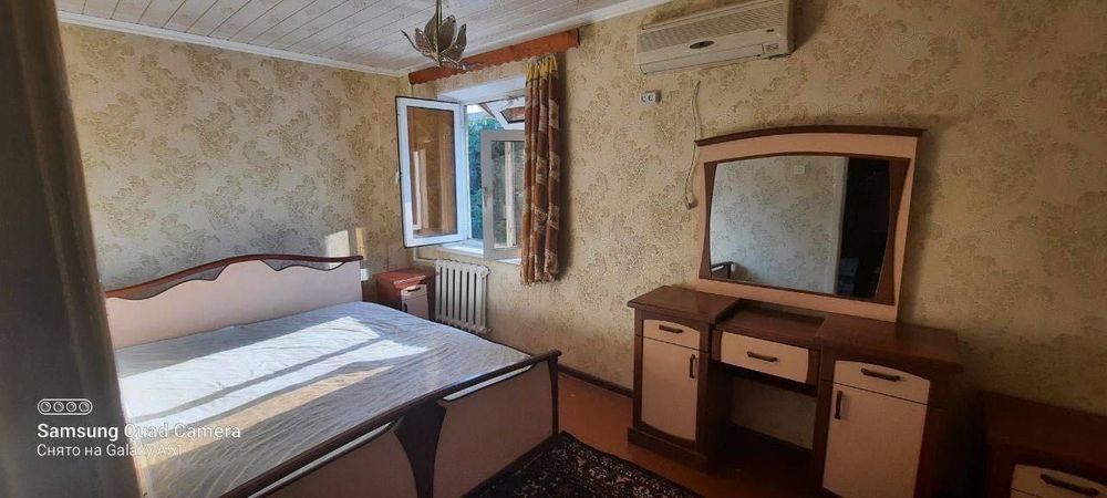 Сдается 2x комнатная квартира
С обстановкой 
В горде Алмалыке