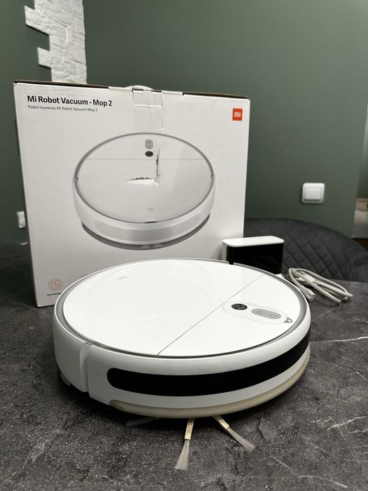 Робот-пылесос Xiaomi Mi Robot Vacuum-Mop 2