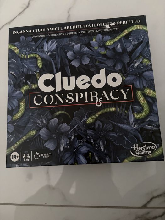 Joc de socieatate cluedo potrivit ptr adolescenti