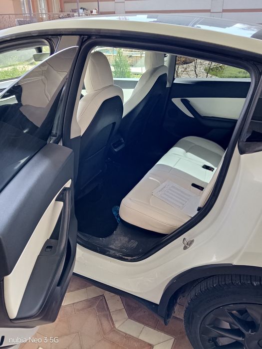 Автомобил тесла сотилади