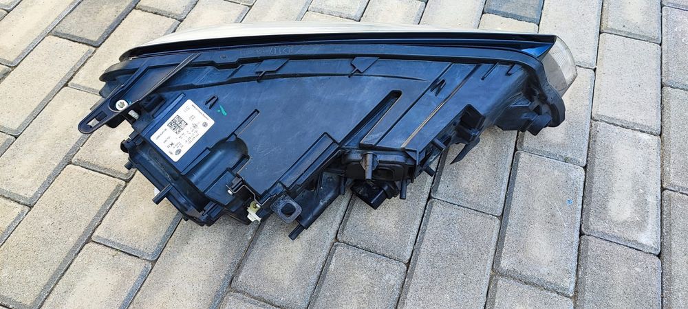 Far stânga original Volkswagen touareg facelift 2016