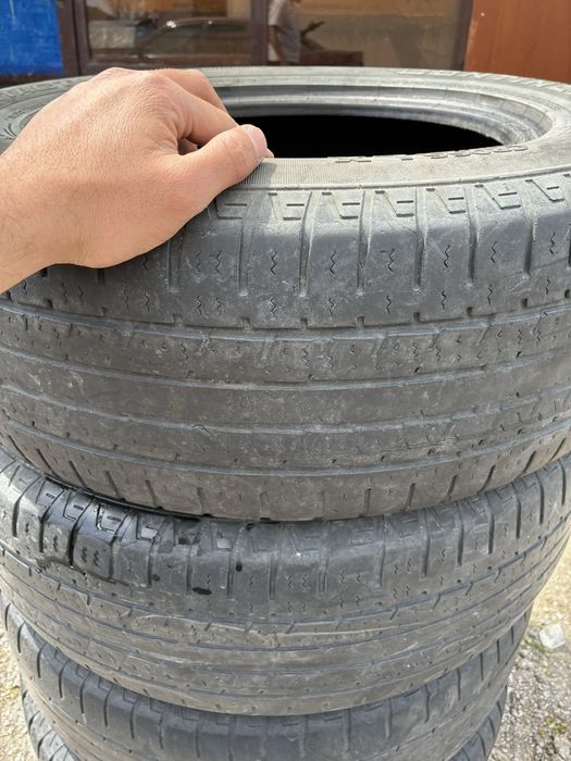 Продам летние шины 16/65/215 в хорошем состоянии, есть торг