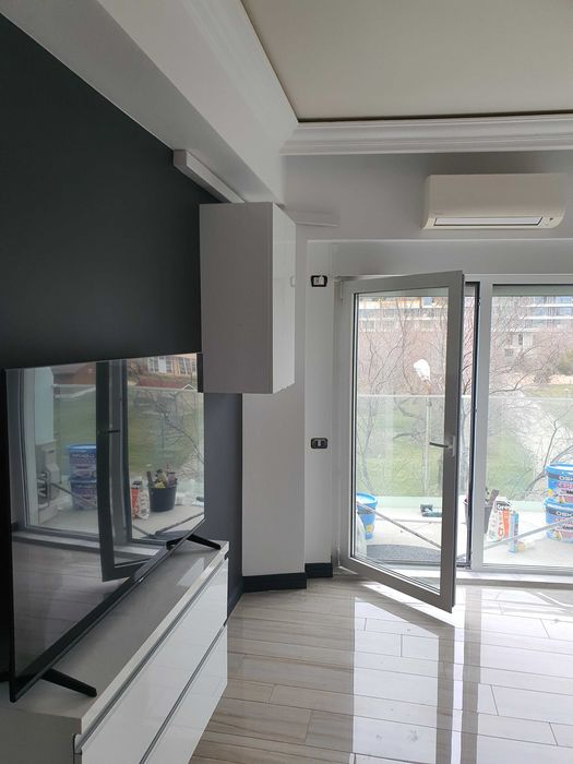 Zugravit/FinisajeInterioare/Exterioare/Renovari Vopsit airl