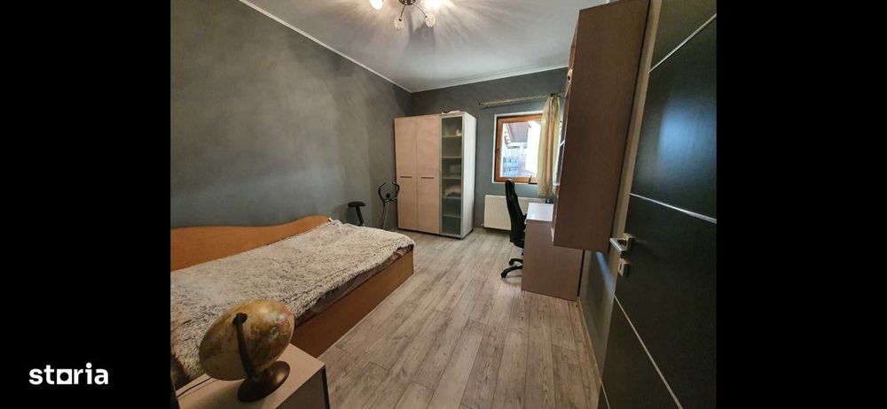 Apartament 3 camere decomandat | Curte proprie | 2 locuri parcare