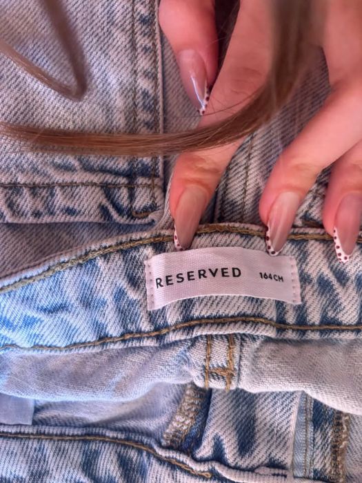 Чисто новви дънки с етикет Reserved