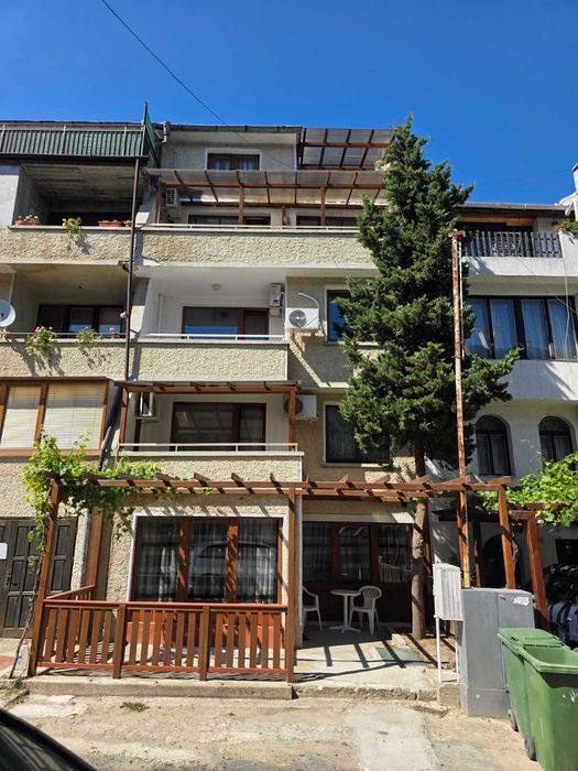 Продава се Къща в Свети Влас - 500 кв.м за 796 €/кв.м - Снимка #1