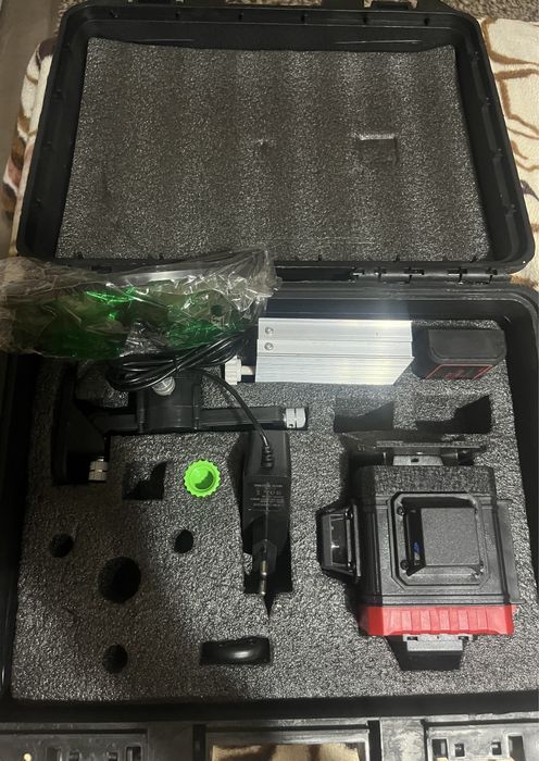 Лазерный уровень Total Tools Луч-40