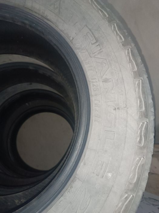 Продам автошины 265/65 R17 4 шт.