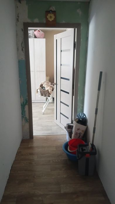 Продам 2 КОМНАТНУЮ в центре