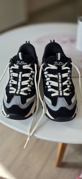 Дамски маратонки Skechers