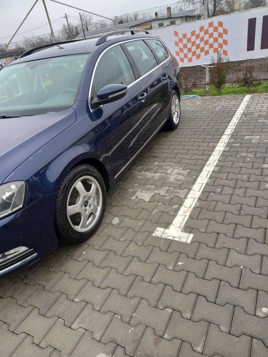 Vînd volkswagen passat