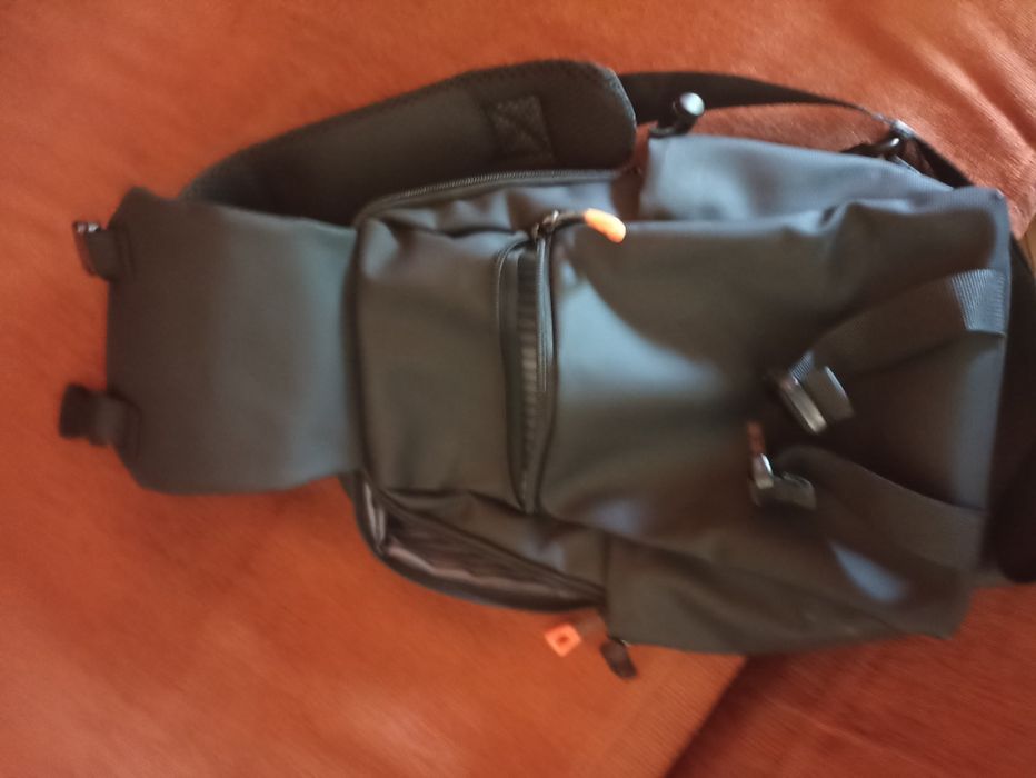 Раница за през рамо - водоустойчива