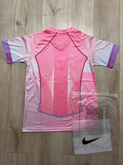 Tricou Barcelona roz