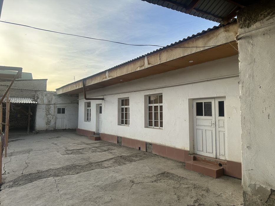 Вобкент марказидан ховли сотилади