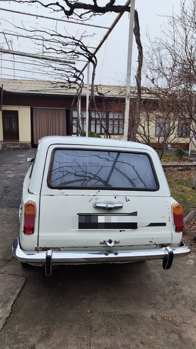 Vaz 2102 sotiladi