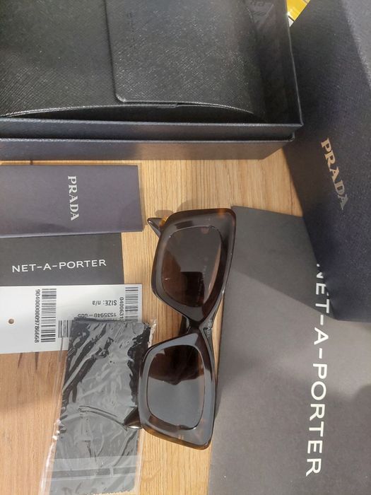 Prada оригинальные солнцезащитные очки