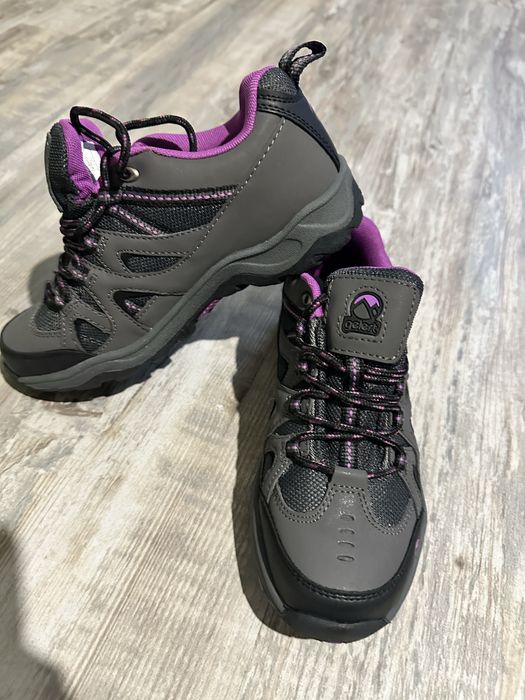 Туристически обувки