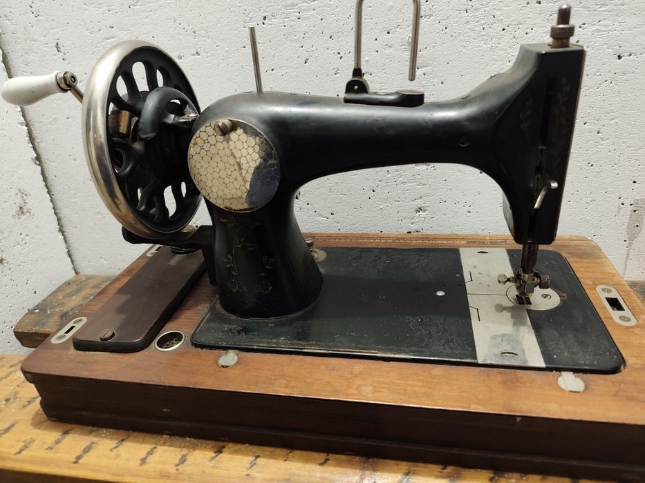 Ретро шевна машина Vesta