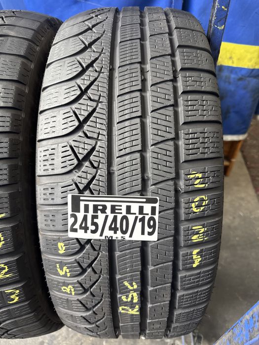 245/40/19 Pirelli M+S RSC