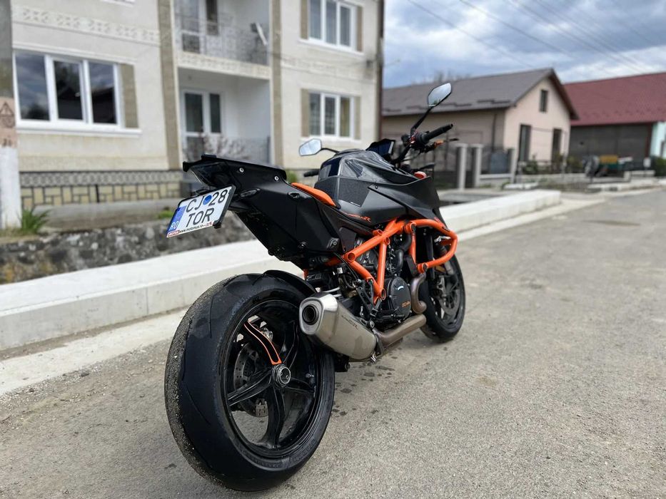 KTM SuperDuke 1290 R