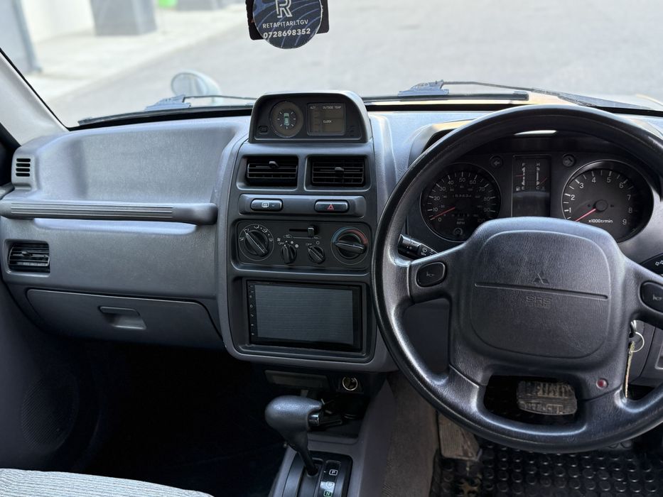 Mitsubishi Pajero Junior 1.1 4x4 AUTOMAT