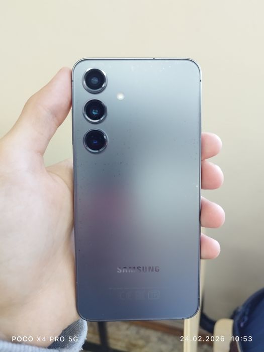 Обменяю Samsung Galaxy S24