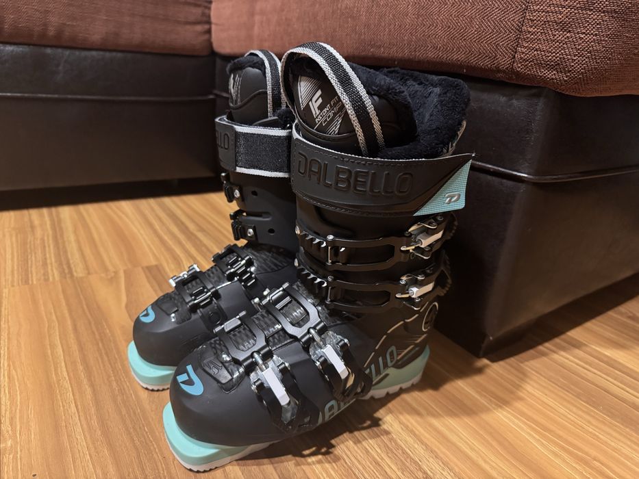 Clapari Dalbello Avanti W, 225, purtati o singura data