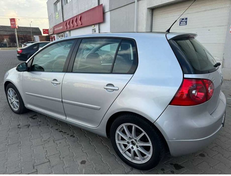 VW Golf 5 1.9 TDI 105 CP 2009