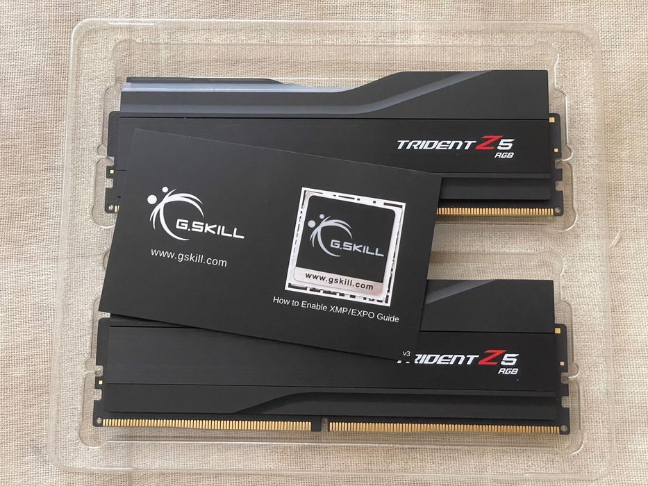 32GB (2x16GB) G.Skill Trident Z5 DDR5-8000 RGB RAM памет комплект