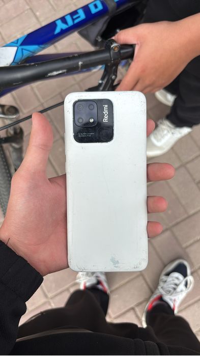 Продам телефон Redmi 10c