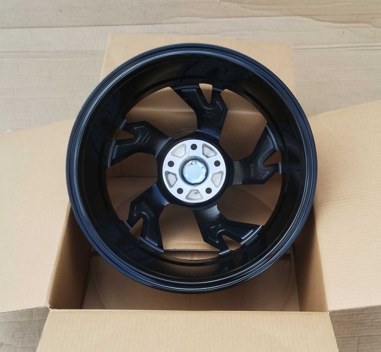 Jante 18 Audi RS pt A3 A4 A5 A6 A8 ... Q2 Q3 Q5 TT