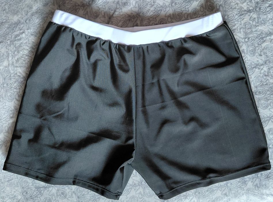 Pantaloni scurți de damă