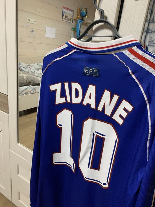 Продам Zidane 1998