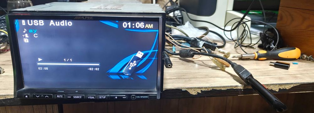 Alpine IVA-W520E  150$ торг.