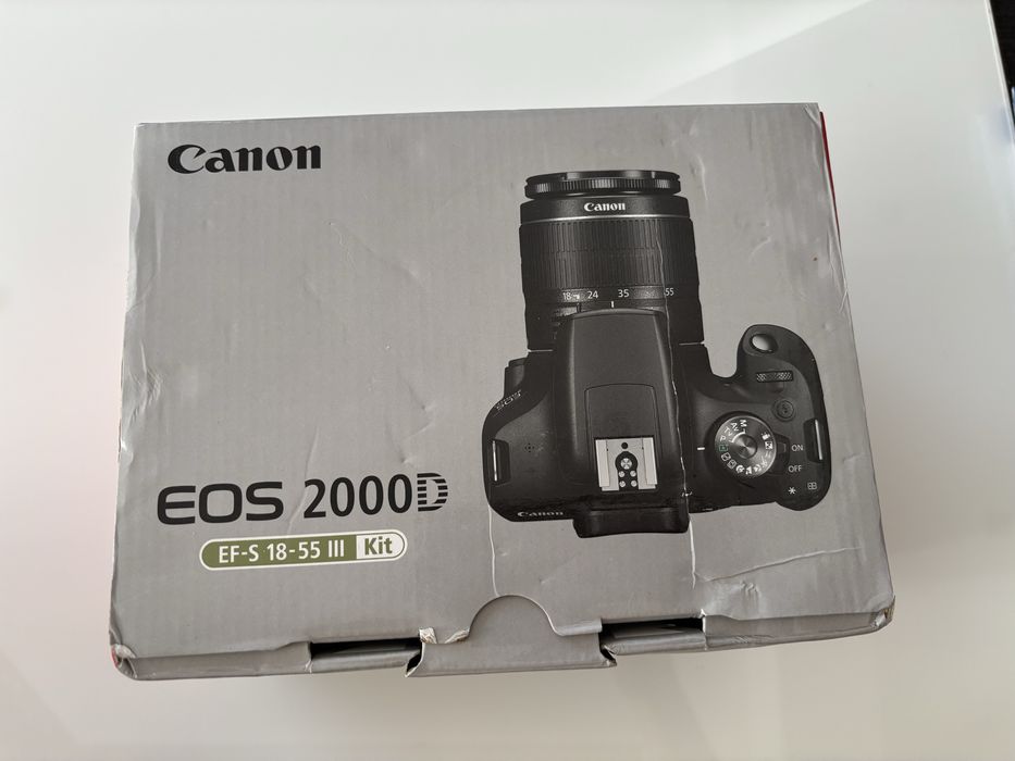 Canon EOS 2000D Ef S 18 55 III kit sigilat